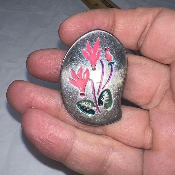 Vintage Made in Israel Silver and Enamel Flower Pin/Pendant - Picture 2 of 9